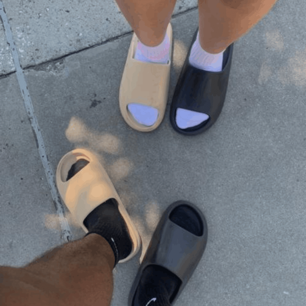 Adidas Yeezy Slide