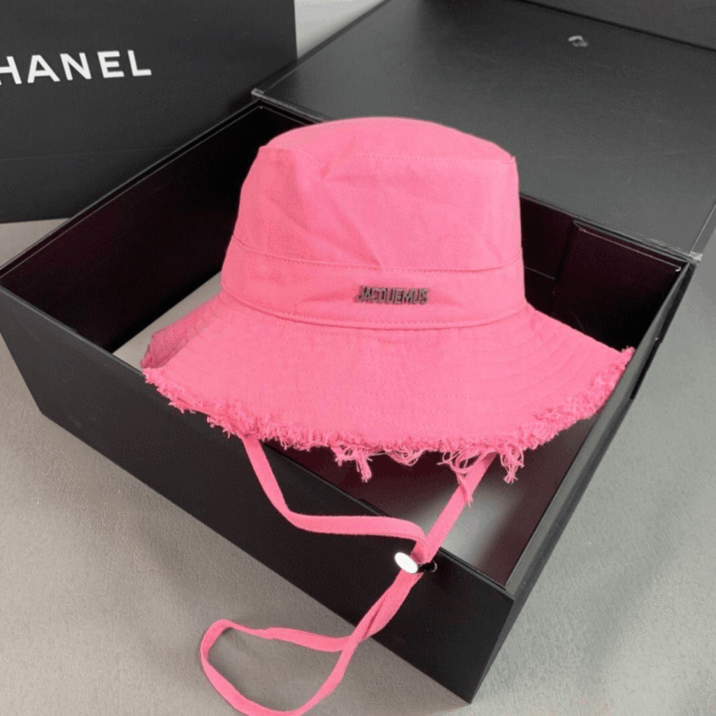 Le Bob Signature JACQUEMUS Fushia