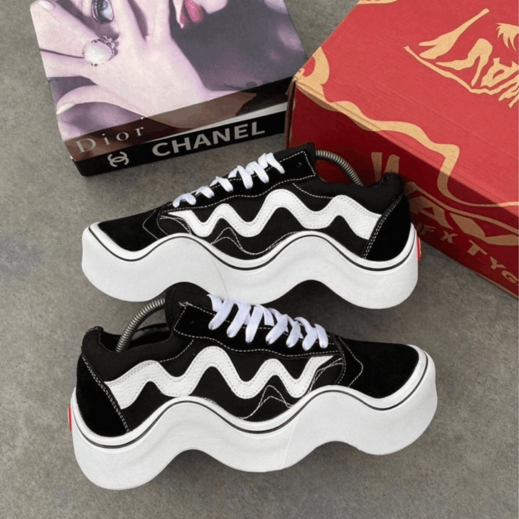 MSCHF Wavy Baby – L'Audace du Design Ondulé
