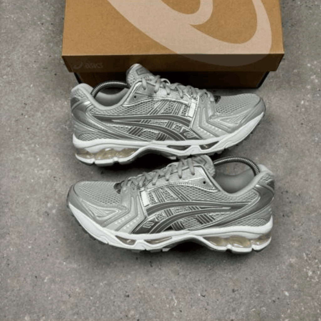ASICS Gel-Kayano Silver